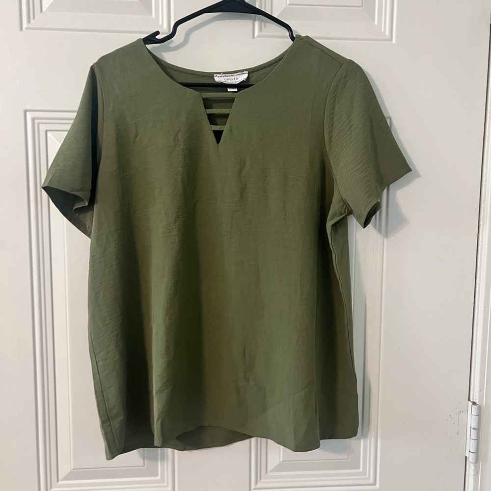 Chic Olive Short Sleeve Top